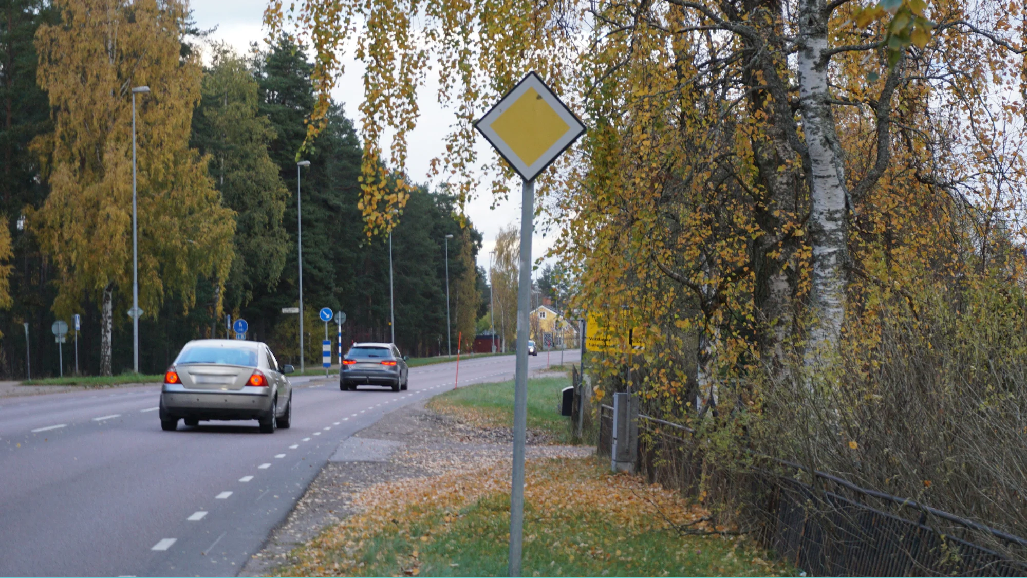 Allt Om V jningsregler V jningsplikt Stopplikt Huvudled allt-om-v-jningsregler-v-jningsplikt-stopplikt-huvudled