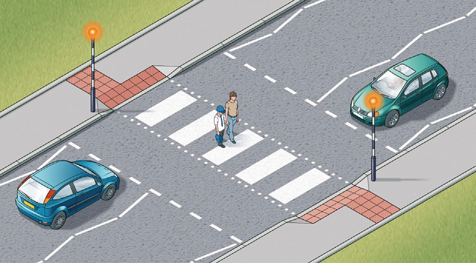 Rule 19: Zebra crossings have flashing beacons