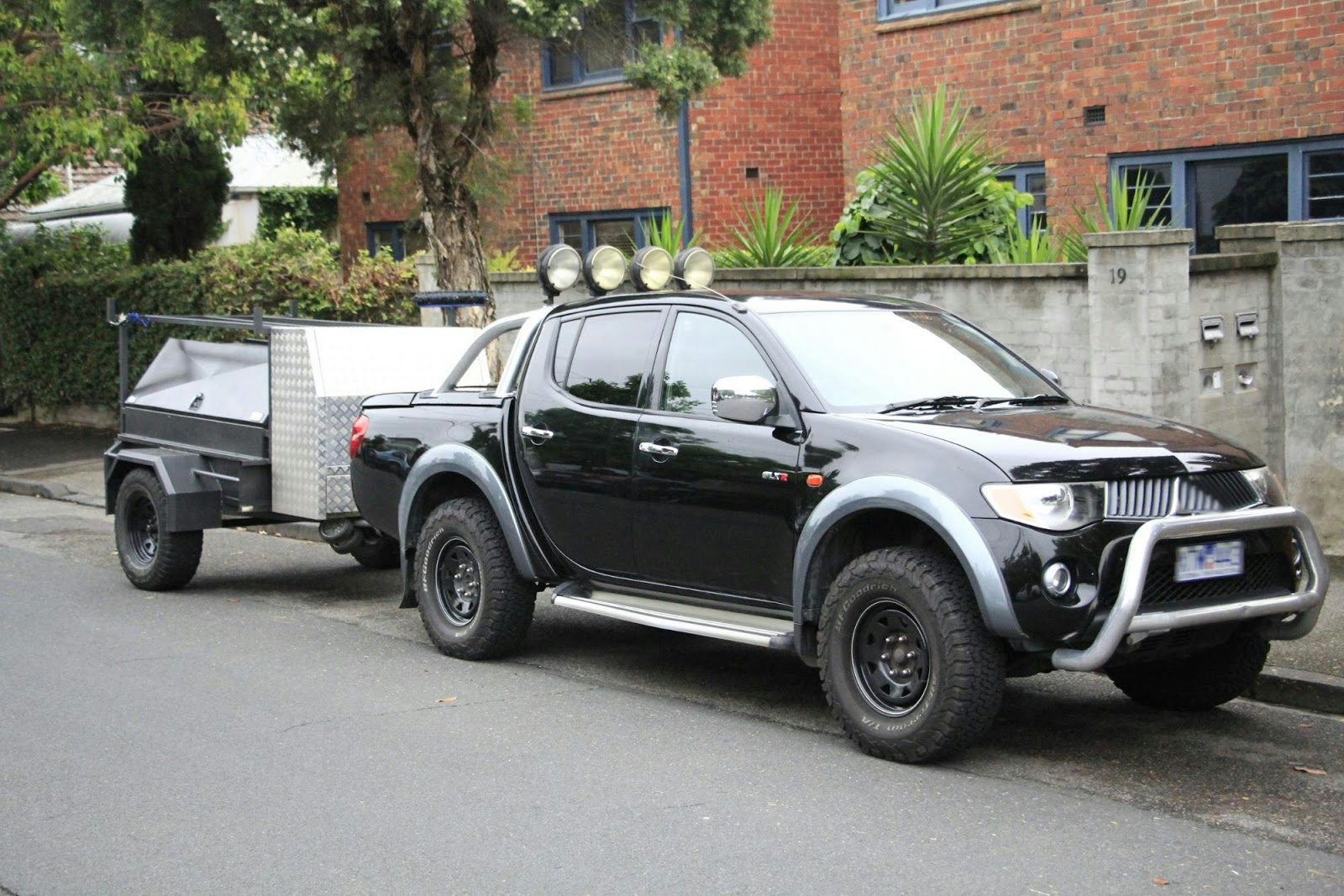 Towing tips & laws