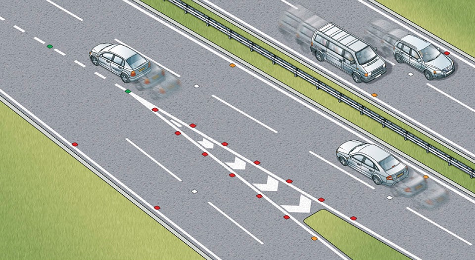 Rule 132: Reflective road studs mark the lanes and edge of the carriageway